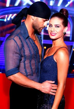 رامي عيّاش يرقص الـwatltz في Dancing With the Stars